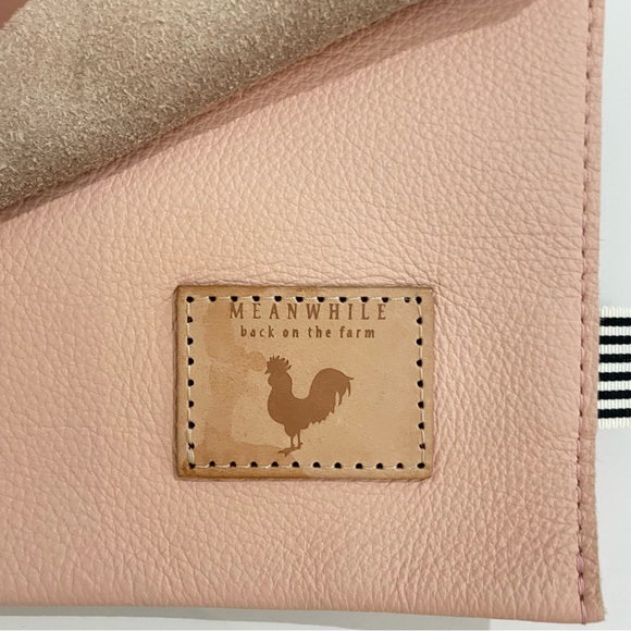 🆕 Foldover Clutch & Crossbody - NWOT - Picture 9 of 13